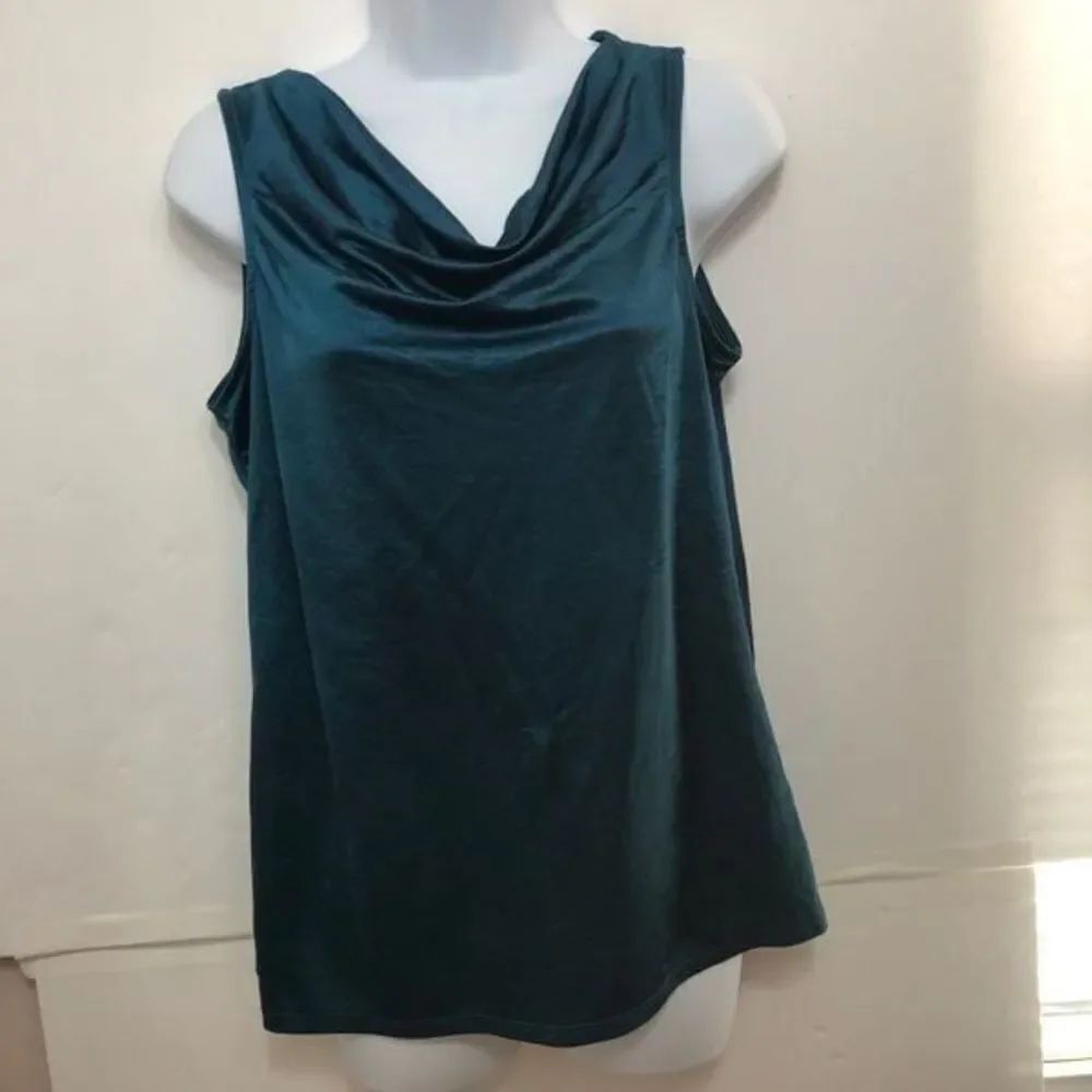 Coldwater creek metallic blue, V-neck, short sleeveless blouse size S